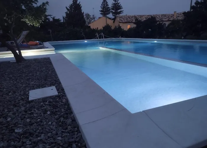 La Cucullera בית חווה