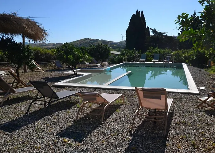 La Cucullera בית חווה קטנזארו