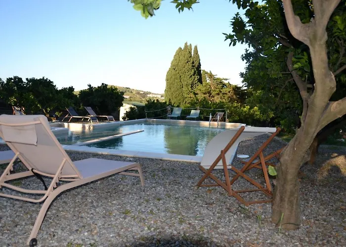 בית חווה La Cucullera *