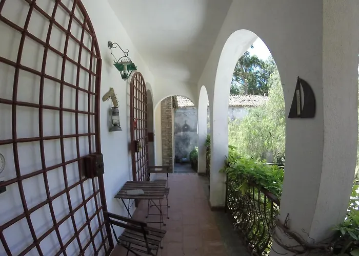 La Cucullera בית חווה קטנזארו