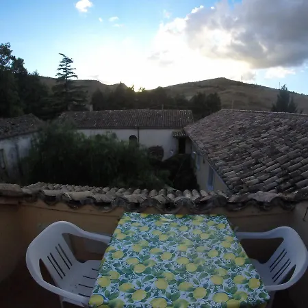 La Cucullera Vakantieboerderij *