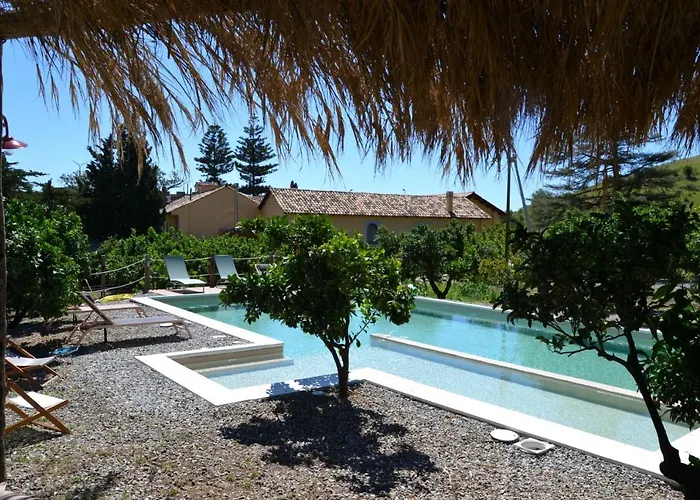 La Cucullera Alojamento de Turismo Rural *