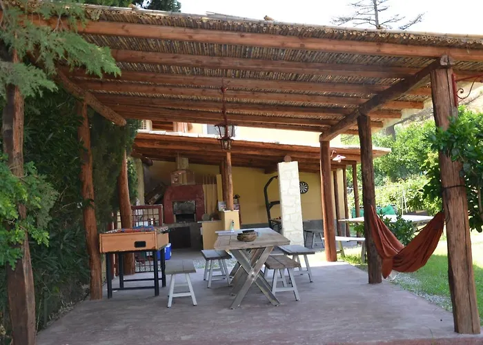 La Cucullera Alojamento de Turismo Rural *